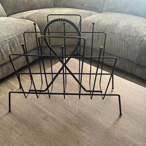 Vintage MCM Mid Century Modern Atomic Black Metal Magazine Rack Record Holder